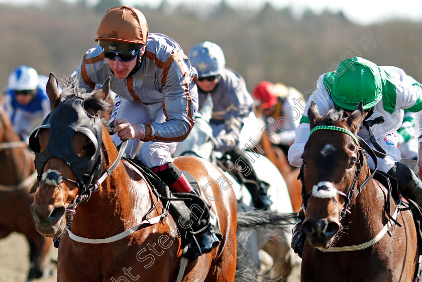 Summerghand-0004 
 SUMMERGHAND (left, Adam Kirby) beats EXALTED ANGEL (right) in The Betway All-Weather Sprint Championships Conditions Stakes
Lingfield 2 Apr 2021 - Pic Steven Cargill / Racingfotos.com