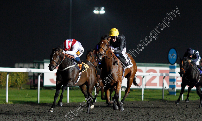 Fille-De-Reve-0002 
 FILLE DE REVE (right, Pat Cosgrave) beats LIGHT RELIEF (left) in The 32Red On The App Store Fillies Novice Stakes Div1 Kempton 18 Oct 2017 - Pic Steven Cargill / Racingfotos.com