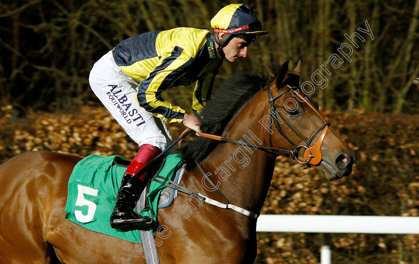 Getchagetchagetcha-0002 
 GETCHAGETCHAGETCHA (Adam Kirby)
Kempton 6 Mar 2019 - Pic Steven Cargill / Racingfotos.com