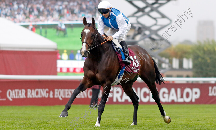 Sosie-0001 
 SOSIE (Maxime Guyon)
Longchamp 6 Oct 2024 - Pic Steven Cargill / Racingfotos.com