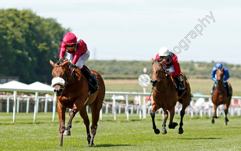 Remaat-0001 
 REMAAT (Oisin Murphy) wins The Blandford Bloodstock Maiden Fillies Stakes
Newmarket 29 Jun 2024 - Pic Steven Cargill / Racingfotos.com