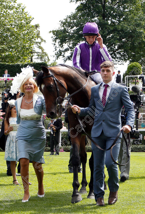 Kew-Gardens-0006 
 KEW GARDENS (Ryan Moore) after The Queen's Vase
Royal Ascot 20 Jun 2018 - Pic Steven Cargill / Racingfotos.com