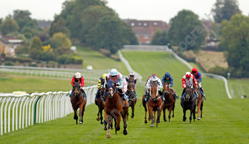 Hurry-Up-Hedley-0001 
 HURRY UP HEDLEY (Adam Farragher) wins The Every Race Live On Racing TV Nursery
Leicester 12 Oct 2021 - Pic Steven Cargill / Racingfotos.com