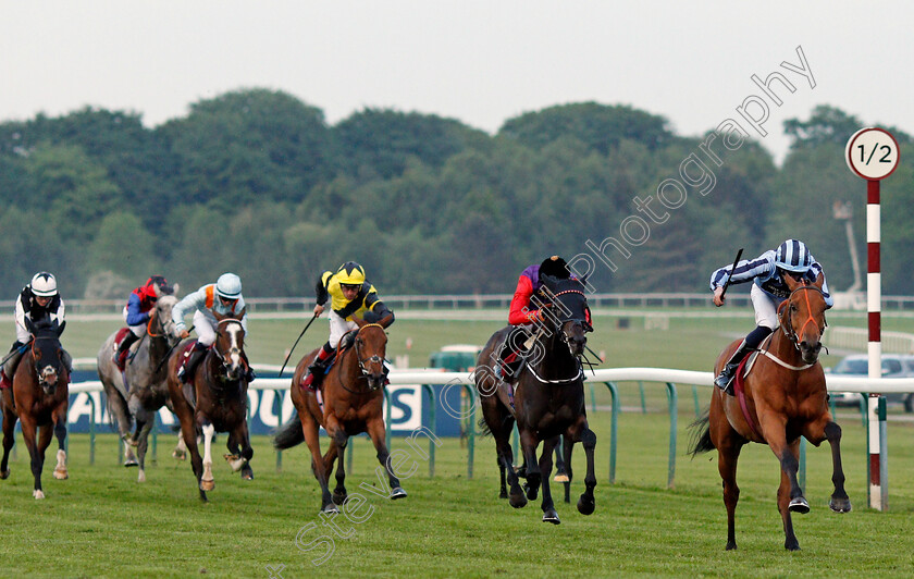 Tashkhan-0002 
 TASHKHAN (Harry Russell) beats CHALK STREAM (2nd right) in The Join Racing TV Now Handicap
Haydock 28 May 2021 - Pic Steven Cargill / Racingfotos.com