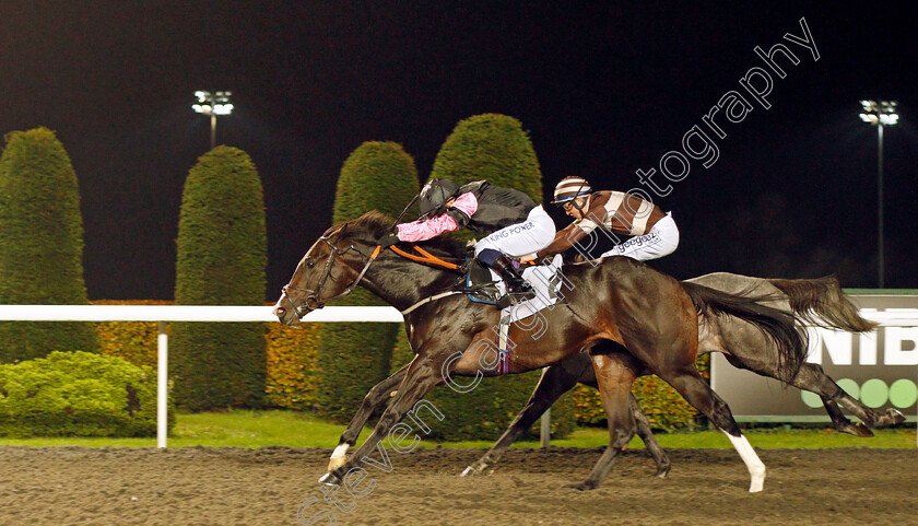 Object-0004 
 OBJECT (Silvestre De Sousa) wins The Unibet New Instant Roulette Nursery
Kempton 10 Nov 2021 - Pic Steven Cargill / Racingfotos.com