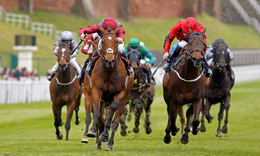 Ffion-0004 
 FFION (left, William Buick) beats PAWS FOR THOUGHT (right) in The Stephen Wade Handicap
Chester 4 May 2022 - Pic Steven Cargill / Racingfotos.com