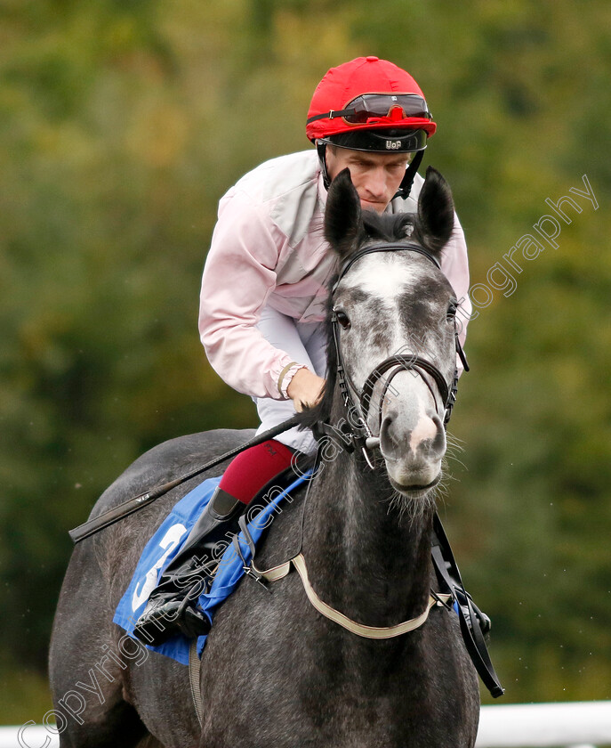 Aughnagomaun-0002 
 AUGHNAGOMAUN (Finley Marsh)
Kempton 2 Oct 2024 - pic Steven Cargill / Racingfotos.com