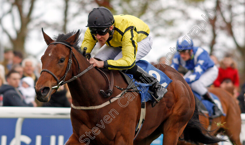 Cotubanama-0004 
 COTUBANAMA (Charles Bishop) wins The Betfred Mobile Fillies Conditions Stakes Salisbury 29 Apr 2018 - Pic Steven Cargill / Racingfotos.com