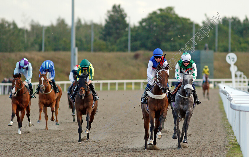 Melburnian-0005 
 MELBURNIAN (Levi Williams) beats SPRING GLOW (right) in The Racing Welfare Novice Median Auction Stakes
Chelmsford 22 Aug 2020 - Pic Steven Cargill / Racingfotos.com