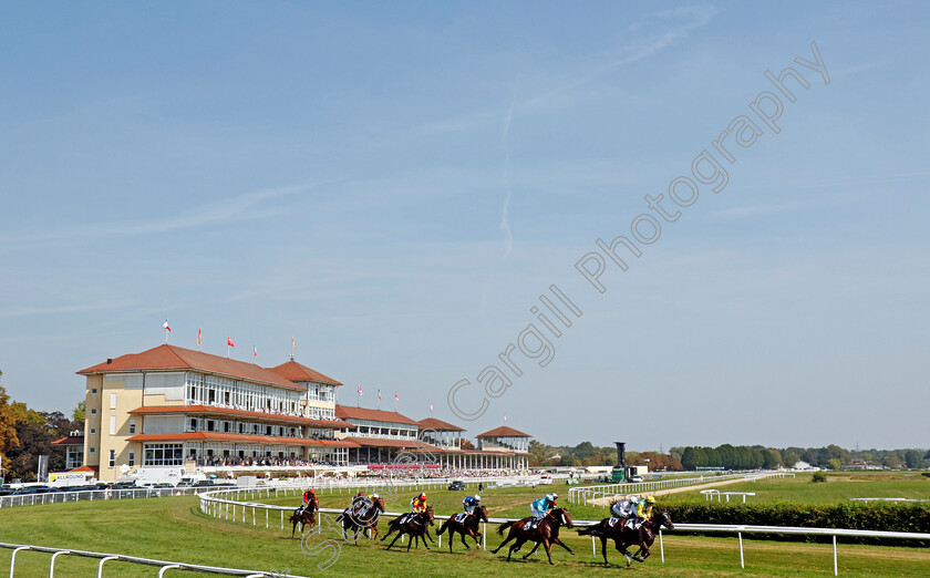 Baden-0003 
 Racing away from the stands
Baden Baden 1 Sep 2024 - Pic Steven Cargill / Racingfotos.com