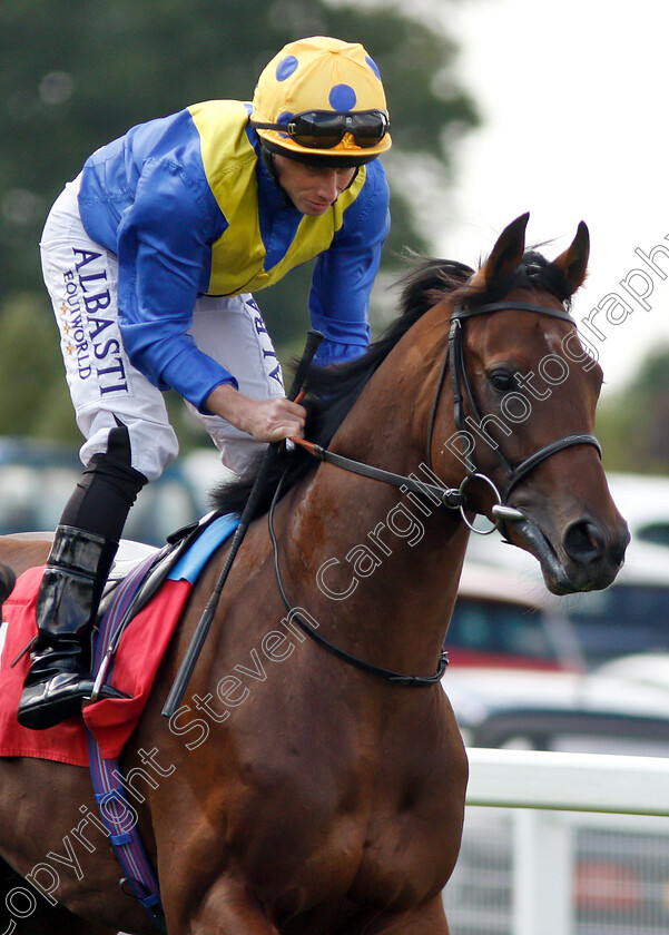 Almania-0001 
 ALMANIA (left, Ryan Moore) before winning The Bet & Watch At 188bet.co.uk EBF Maiden Stakes
Sandown 31 Aug 2018 - Pic Steven Cargill / Racingfotos.com