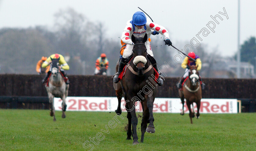 Clan-Des-Obeaux-0006 
 CLAN DES OBEAUX (Harry Cobden) wins The 32Red King George VI Chase
Kempton 26 Dec 2018 - Pic Steven Cargill / Racingfotos.com