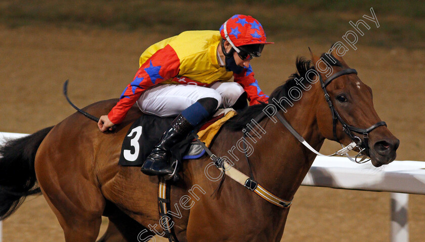 Extrodinair-0005 
 EXTRODINAIR (Daniel Muscutt) wins The tote.co.uk Now Never Beaten By SP Handicap
Chelmsford 22 Aug 2020 - Pic Steven Cargill / Racingfotos.com