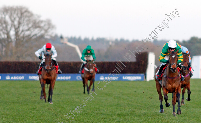 Defi-Du-Seuil-0002 
 DEFI DU SEUIL (Barry Geraghty) wins The Matchbook Clarence House Chase
Ascot 18 Jan 2020 - Pic Steven Cargill / Racingfotos.com