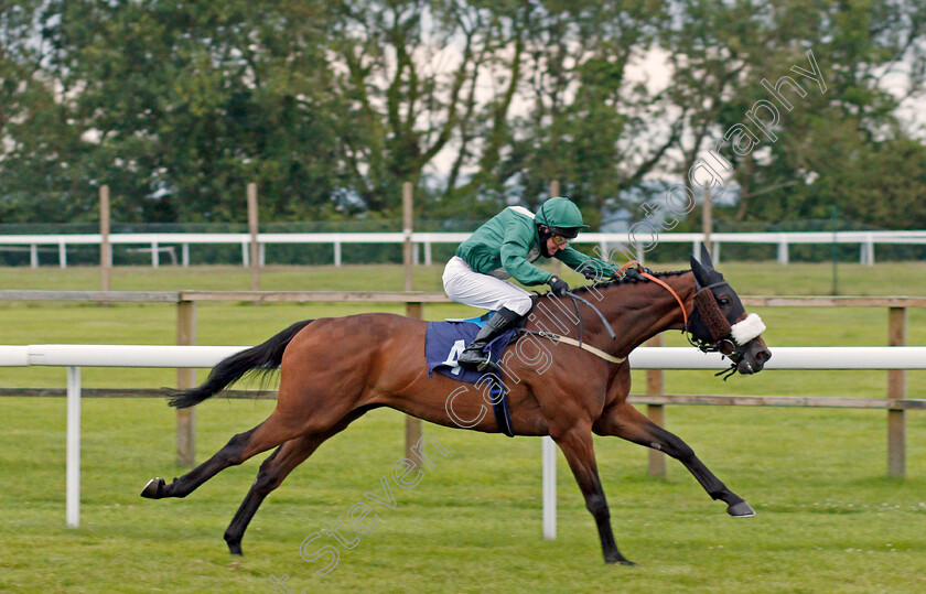 Hidden-Depths-0004 
 HIDDEN DEPTHS (Liam Keniry) wins The Sky Sports Racing Sky 415 Handicap
Bath 18 Jul 2020 - Pic Steven Cargill / Racingfotos.com