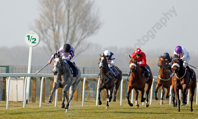 First-Folio-0001 
 FIRST FOLIO (Daniel Muscutt) wins The Quinncasino Handicap
Yarmouth 20 Apr 2021 - Pic Steven Cargill / Racingfotos.com