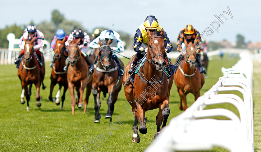 Volcano-Bay-0002 
 VOLCANO BAY (Hollie Doyle) wins The Sky Sports Racing Sky 415 Handicap Div1
Yarmouth 3 Aug 2020 - Pic Steven Cargill / Racingfotos.com