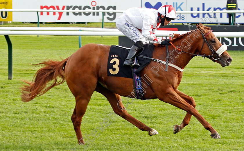 Fantasy-Master-0003 
 FANTASY MASTER (Silvestre De Sousa) wins The Play 3-2-Win At Mansionbet Nursery
Nottingham 14 Oct 2020 - Pic Steven Cargill / Racingfotos.com