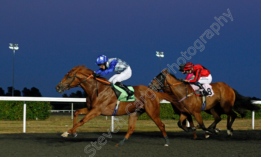 Ravens-Ark-0002 
 RAVENS ARK (Charlie Bennett) wins The Unibet Handicap
Kempton 18 Aug 2020 - Pic Steven Cargill / Racingfotos.com