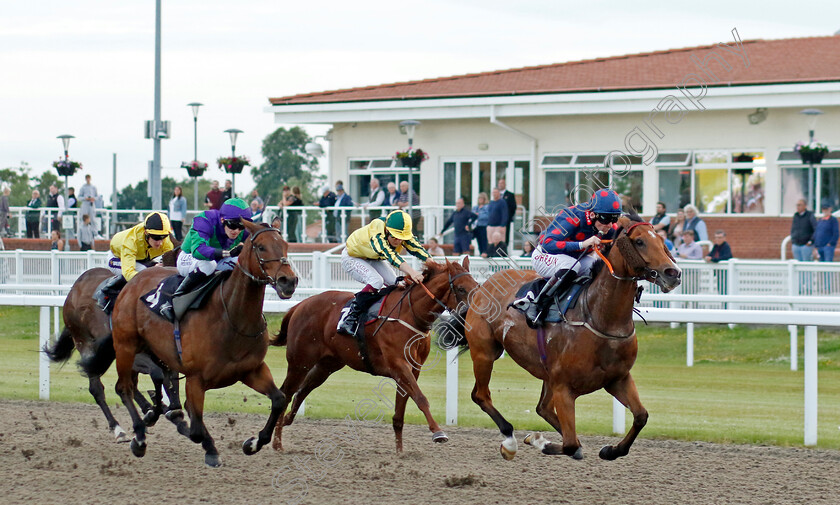 Real-Estate-0002 
 REAL ESTATE (Robert Havlin) beats JUMIRA BRIDGE (left) in The Racing Welfare Classified Stakes
Chelmsford 7 Jun 2022 - Pic Steven Cargill / Racingfotos.com