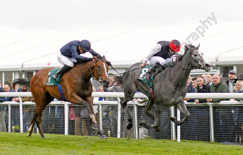 Thoughts-Of-June-0006 
 THOUGHTS OF JUNE (Ryan Moore) beats ABOVE THE CURVE (left) in The Weatherbys Bloodstock Pro Cheshire Oaks
Chester 4 May 2022 - Pic Steven Cargill / Racingfotos.com