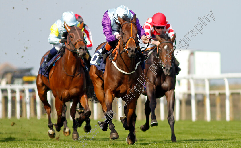 Hold-A-Dream-0005 
 HOLD A DREAM (Rossa Ryan) wins The Britiish EBF Fillies Novice Stakes
Yarmouth 18 Sep 2024 - Pic Steven Cargill / Racingfotos.com