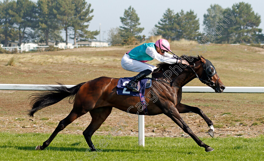 Emissary-0006 
 EMISSARY (James Doyle) wins The Sky Sports Racing Sky 415 Handicap
Yarmouth 15 Sep 2020 - Pic Steven Cargill / Racingfotos.com