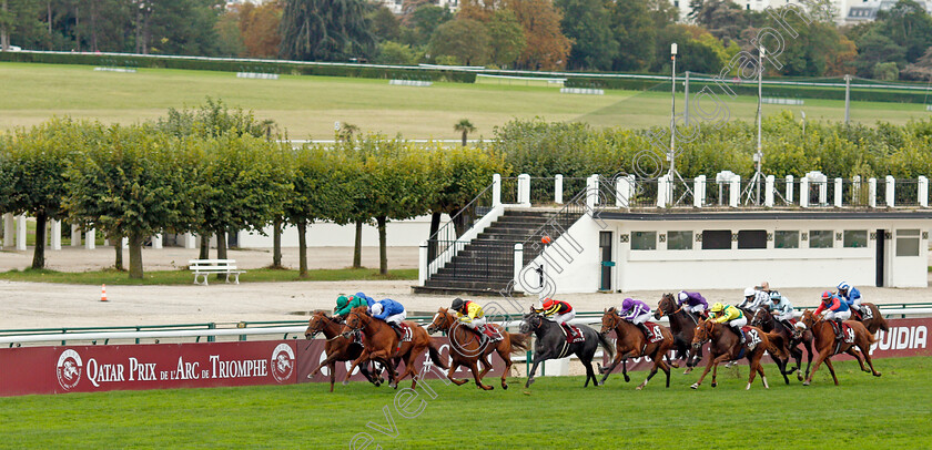 Torquator-Tasso-0003 
 TORQUATOR TASSO (Rene Piechulek) beats HURRICANE LANE (centre) and TARNAWA (farside) in The Qatar Prix De L'Arc de Triomphe
Longchamp 3 Oct 2021 - Pic Steven Cargill / Racingfotos.com