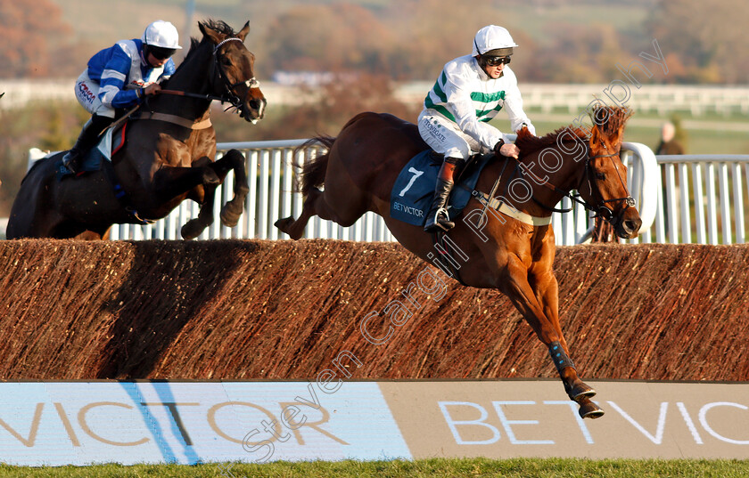 Baron-Alco-0002 
 BARON ALCO (Jamie Moore) wins The BetVictor Gold Cup
Cheltenham 17 Nov 2018 - Pic Steven Cargill / Racingfotos.com