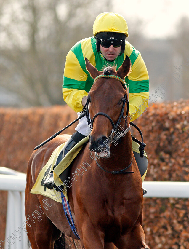 One-Cool-Daddy-0001 
 ONE COOL DADDY (Robert Winston) Kempton 7 Apr 2018 - Pic Steven Cargill / Racingfotos.com