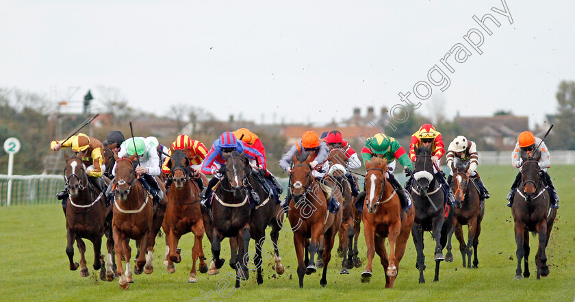 Sussex-Girl-0001 
 SUSSEX GIRL (green, Nicola Currie) beats OCEANUS (blue) and HANNINGTON (2nd left) in The Injured Jockeys Fund Handicap Yarmouth 24 Oct 2017 - Pic Steven Cargill / Racingfotos.com