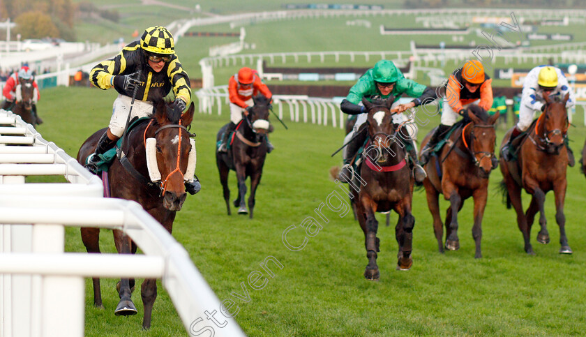 Golan-Fortune-0001 
 GOLAN FORTUNE (Sam Lee) wins The Spinal Injuries Association Big Buck's Handicap Hurdle
Cheltenham 16 Nov 2019 - Pic Steven Cargill / Racingfotos.com