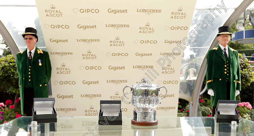 Trophies-for-The-Windsor-Castle-Stakes 
 Trophies for The Windsor Castle Stakes
Royal Ascot 23 Jun 2018 - Pic Steven Cargill / Racingfotos.com