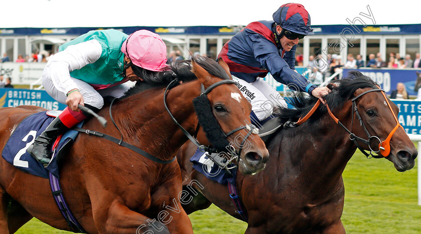 Westerland-0004 
 WESTERLAND (left, Frankie Dettori) beats REGIMENTED (right) in The Napoleons Casinos & Restaurants Nursery Doncaster 16 Sep 2017 - Pic Steven Cargill / Racingfotos.com