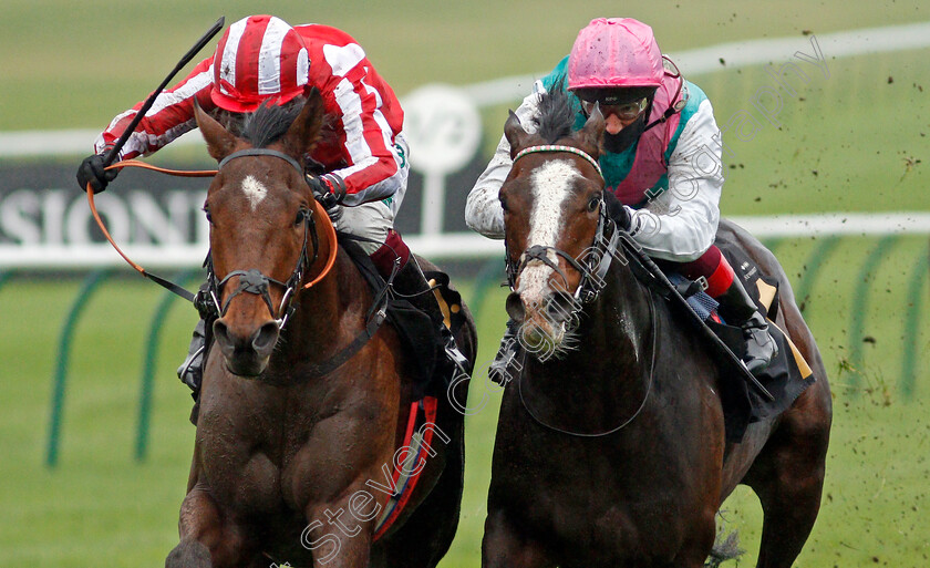 Haveyoumissedme-0006 
 HAVEYOUMISSEDME (left, Andrew Mullen) beats SIDE SHOT (right) in The Bet In-Play At Mansionbet Nursery
Newmarket 31 Oct 2020 - Pic Steven Cargill / Racingfotos.com