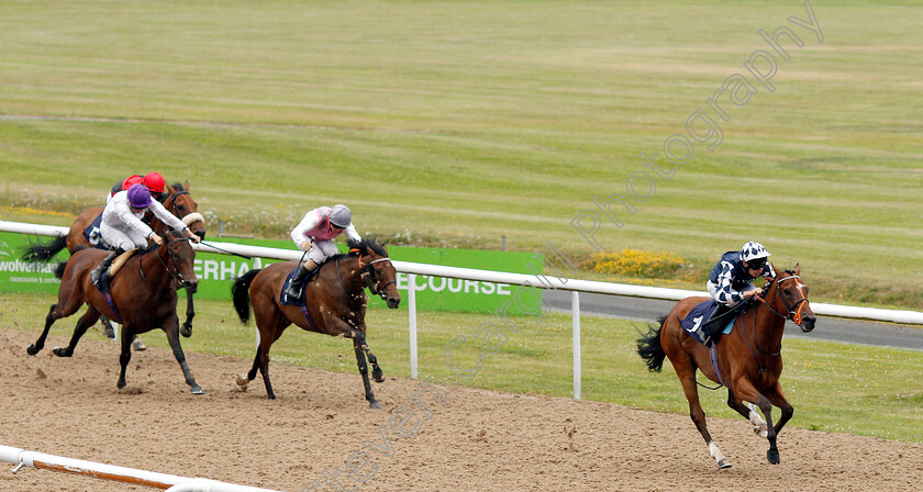 Hydroplane-0002 
 HYDROPLANE (Luke Morris) wins The Sky Sports Racing On Virgin 535 Handicap
Wolverhampton 17 Jul 2019 - Pic Steven Cargill / Racingfotos.com