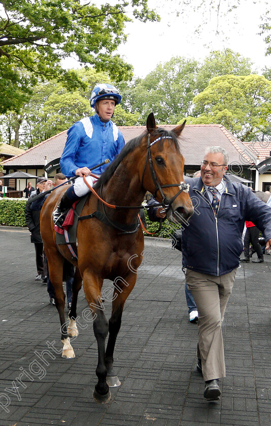 Battaash-0010 
 BATTAASH (Jim Crowley) after The Armstrong Aggregates Temple Stakes
Haydock 25 May 2019 - Pic Steven Cargill / Racingfotos.com