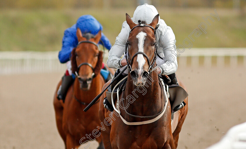 Golden-Flame-0004 
 GOLDEN FLAME (Ryan Moore) wins The Example At Chelmsford City 14th August Handicap
Chelmsford 29 Apr 2021 - Pic Steven Cargill / Racingfotos.com