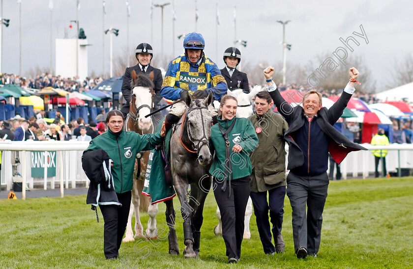 Bill-Baxter-0006 
 BILL BAXTER (Sam Twiston-Davies) with Warren Greatrex after The Randox Topham Handicap Chase
Aintree 14 Apr 2023 - Pic Steven Cargill / Racingfotos.com