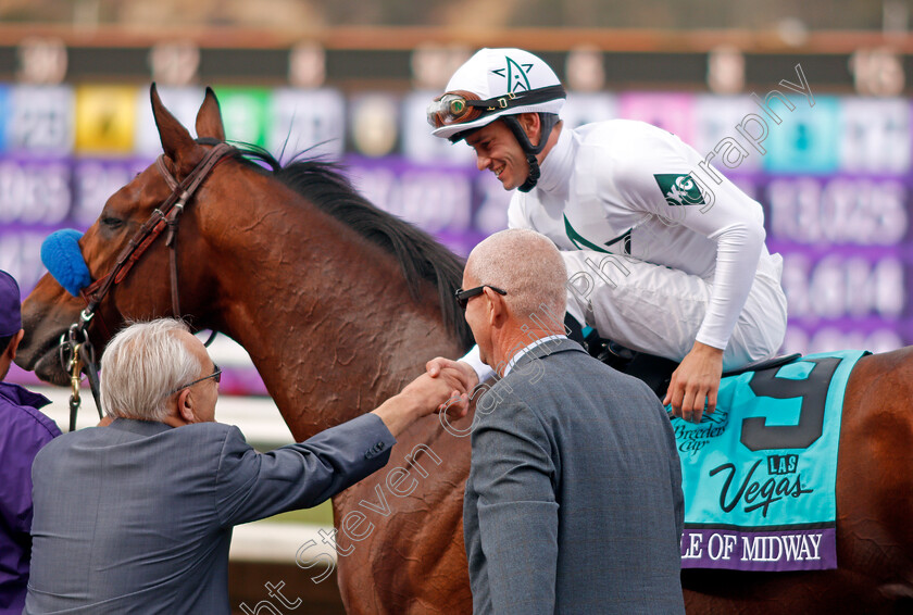 Battle-Of-Midway-0010 
 BATTLE OF MIDWAY (Flavian Prat) with Jerry Hollendorfer after The Breeders' Cup Dirt Mile, Del Mar USA 3 Nov 2017 - Pic Steven Cargill / Racingfotos.com