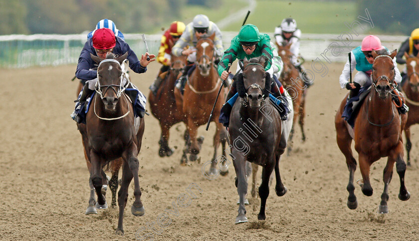 Reine-De-Vitesse-0003 
 REINE DE VITESSE (left, John Egan) beats SHERIFFMUIR (centre) and IMHOTEP (right) in The Starsports.bet Maiden Stakes
Lingfield 3 Oct 2019 - Pic Steven Cargill / Racingfotos.com