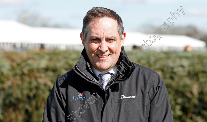 TurfTrax-0013 
 Mike Maher 
Aintree 8 Apr 2022 - Pic Steven Cargill / Racingfotos.com