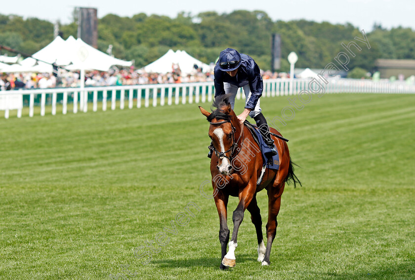 Chantilly-0002 
 CHANTILLY (Ryan Moore)
Royal Ascot 20 Jun 2024 - Pic Steven Cargill / Racingfotos.com