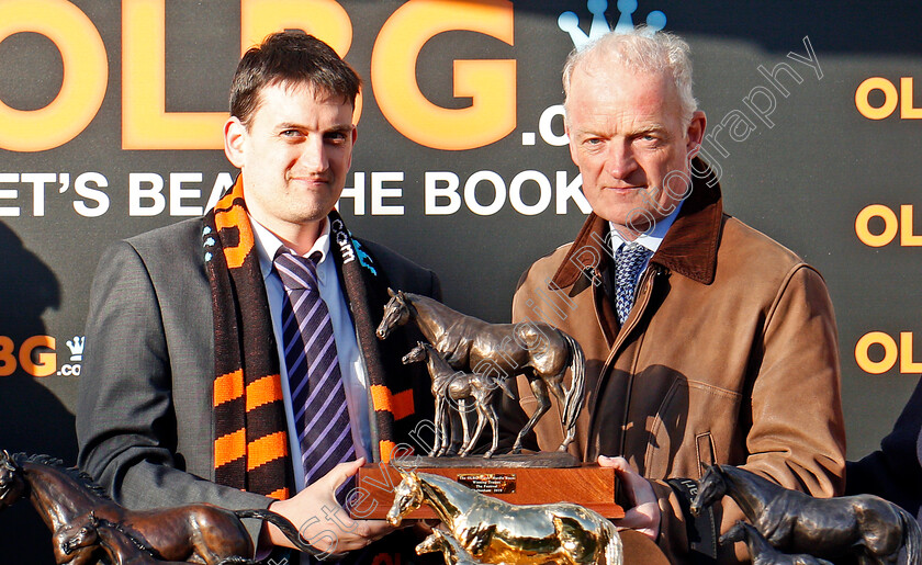 Benie-Des-Dieux-0009 
 Presentation to Willie Mullins for The OLBG Mares Hurdle won by BENIE DES DIEUX Cheltenham 13 Mar 2018 - Pic Steven Cargill / Racingfotos.com