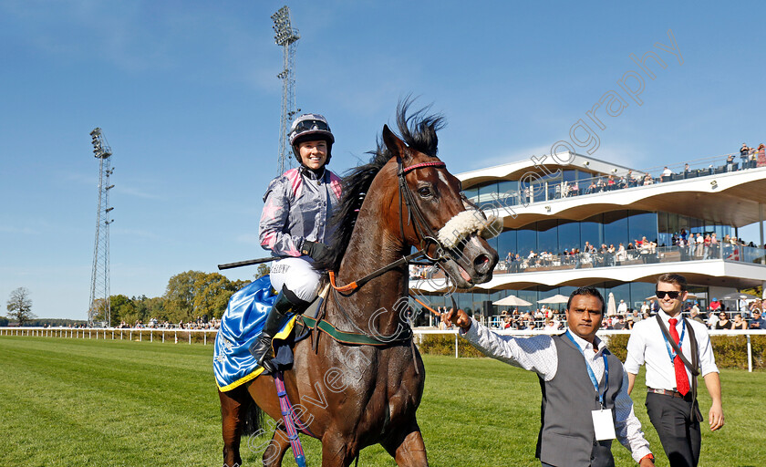 Throne-Hall-0010 
 THRONE HALL (Brodie Hampson) winner of The H.M. Drottningens Pris
Bro Park, Sweden , 15 Sep 2024 - Pic Steven Cargill / Racingfotos.com