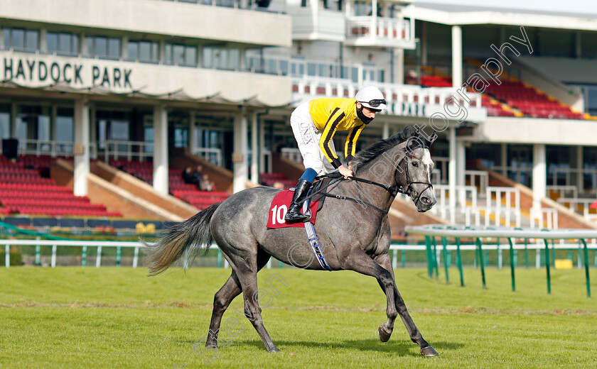 Luncies-0001 
 LUNCIES (Callum Shepherd) winner of The Watch Racing On Betfair For Free Handicap
Haydock 4 Sep 2020 - Pic Steven Cargill / Racingfotos.com