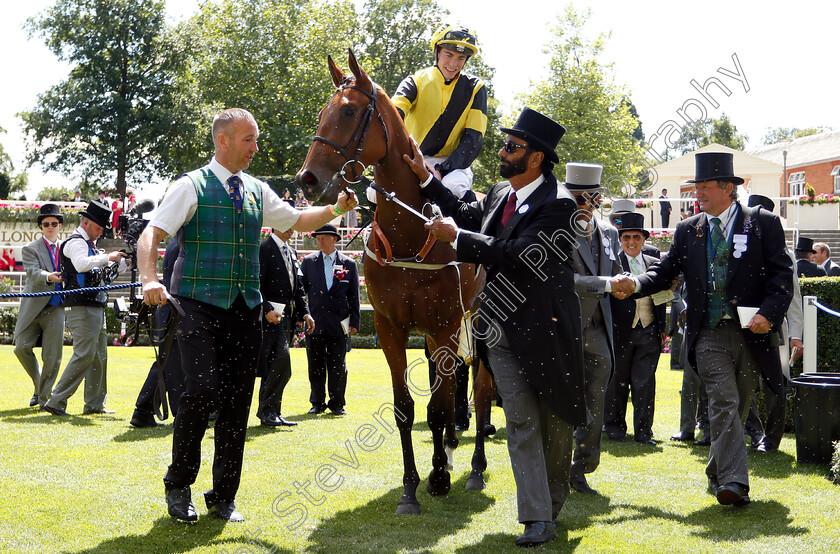 Main-Edition-0009 
 MAIN EDITION (James Doyle) with Saif Ali after The Albany Stakes
Royal Ascot 22 Jun 2018 - Pic Steven Cargill / Racingfotos.com