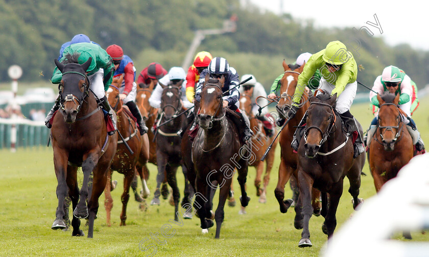 Beatboxer-0004 
 BEATBOXER (left, Robert Havlin) beats MUNHAMEK (right) in The Amix Silver Bowl Handicap
Haydock 25 May 2019 - Pic Steven Cargill / Racingfotos.com