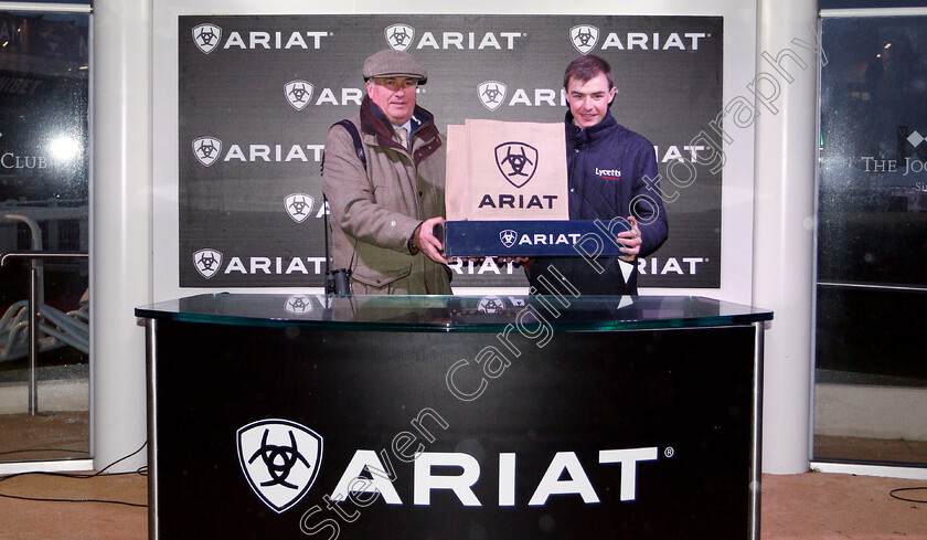 Charlie-Deutsch-0002 
 Presentation by Paul Nicholls to Charlie Deutsch for the Ariat Leading Jockey Award at the November Meeting
Cheltenham 17 Nov 2019 - Pic Steven Cargill / Racingfotos.com