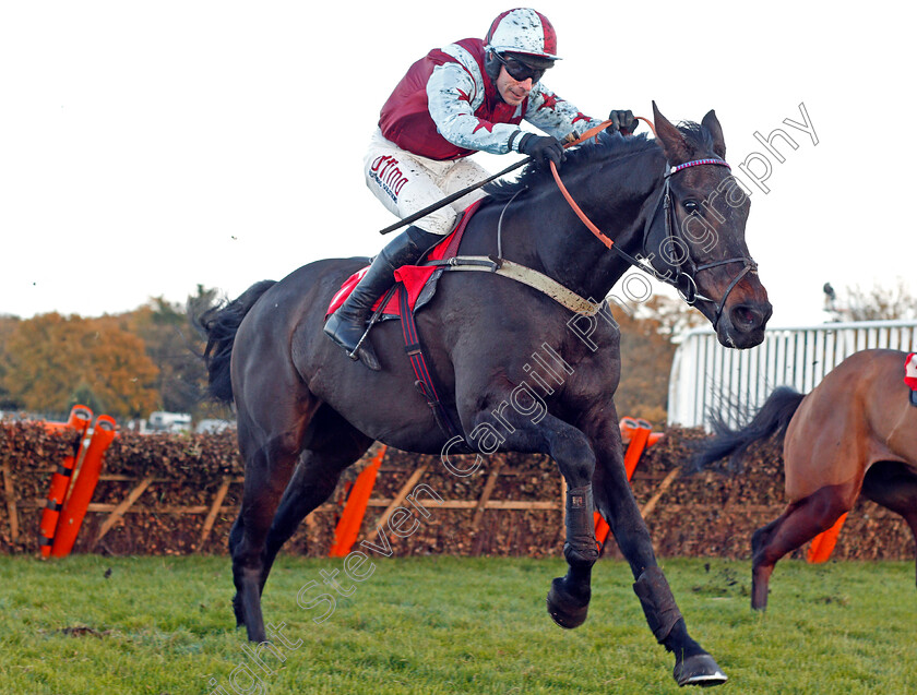 Second-Time-Around-0001 
 SECOND TIME AROUND (Wayne Hutchinson) Sandown 12 Nov 2017 - Pic Steven Cargill / Racingfotos.com